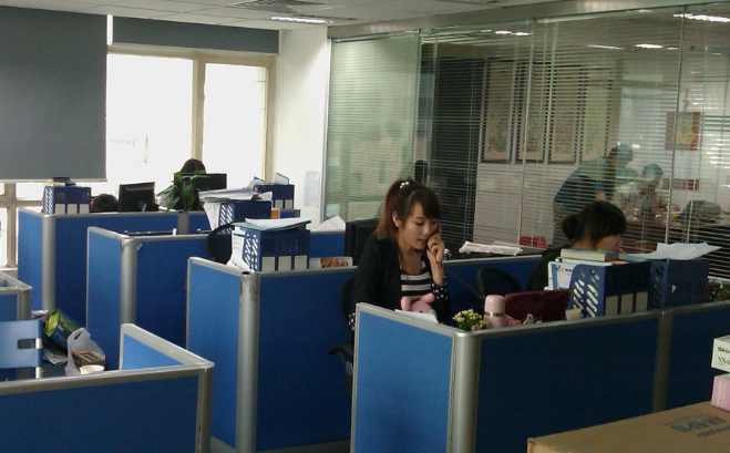 云端部署实施要点：智能硬件与信息系统无缝对接方案